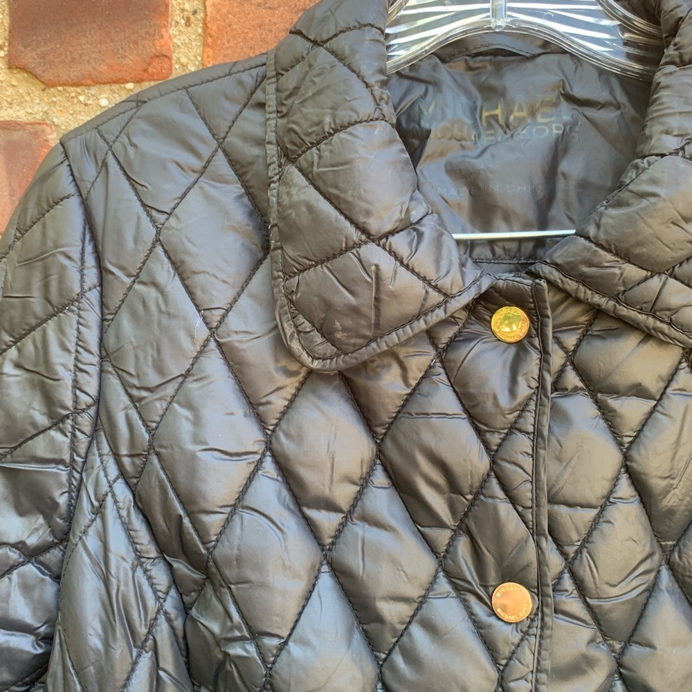 HP✨ Michael Kors Black Quilted Button Up Jacket - Picture 4 of 5